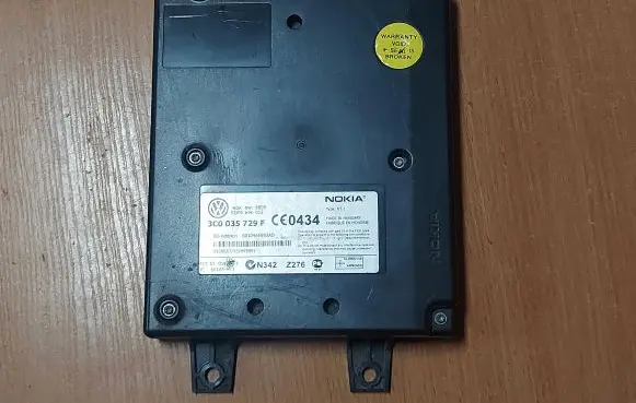 Volkswagen PASSAT B6 Bluetooth control unit module 3C0035729F