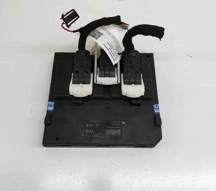 Volkswagen Golf VII Central body control module 5WK50891E 5Q0937084AG