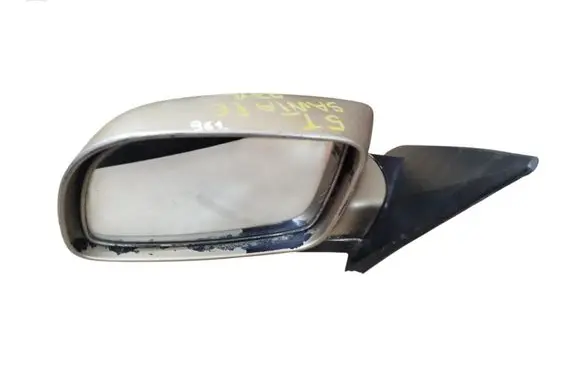 Hyundai Santa Fe Front door electric wing mirror A045611