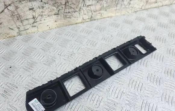 MG ZS Rear bumper mounting bracket 10562367R P10562367R 10562367