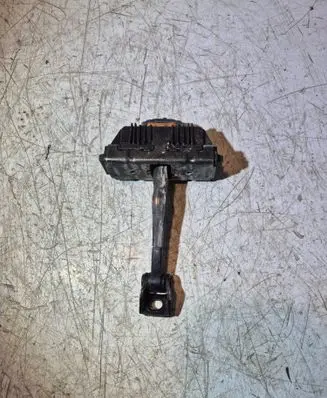 BMW 3 E90 E91 Front door check strap stopper 7060189