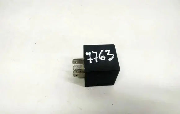 Volkswagen PASSAT B4 Other relay 191955531 72WV006