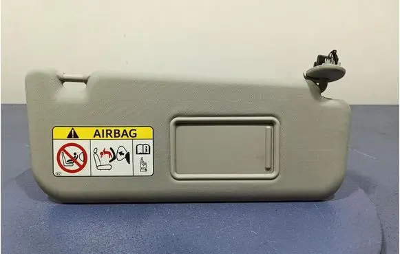 Toyota Verso-S Sun visor