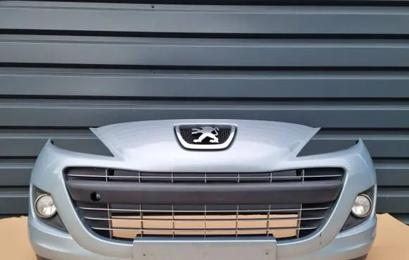Peugeot 207 Front bumper 9688071577