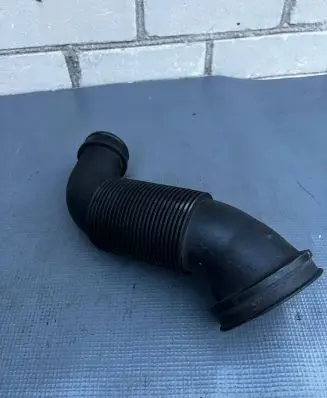 Audi A8 S8 D2 4D Air intake duct part 4D0145747 PX0446039