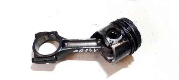 Volvo S40, V40 Piston with connecting rod
