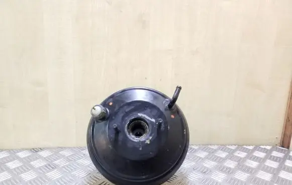 Opel Frontera B Brake booster 97178947