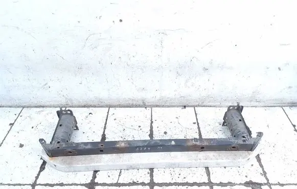 Toyota Avensis T270 Front bumper cross member 