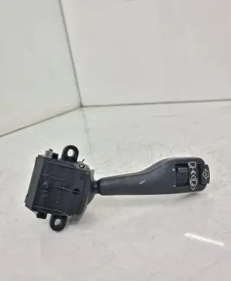 BMW 5 E39 Wiper control stalk 8375408