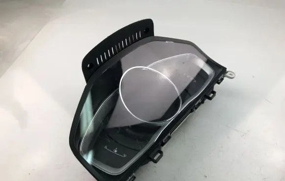 Volvo XC60 Speedometer (instrument cluster) 31453091