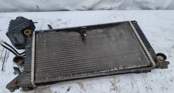 Mercedes-Benz Sprinter W901 W902 W903 W904 Coolant radiator 