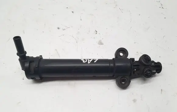 Chevrolet Captiva Headlight washer spray nozzle