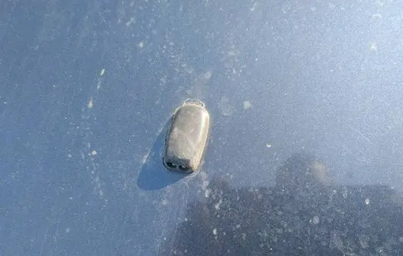 Ford Mondeo MK IV Windshield washer spray nozzle 