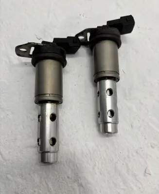 BMW 1 E81 E87 Camshaft vanos timing valve 13151284