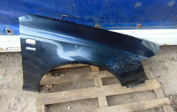 Audi A6 S6 C6 4F Fender