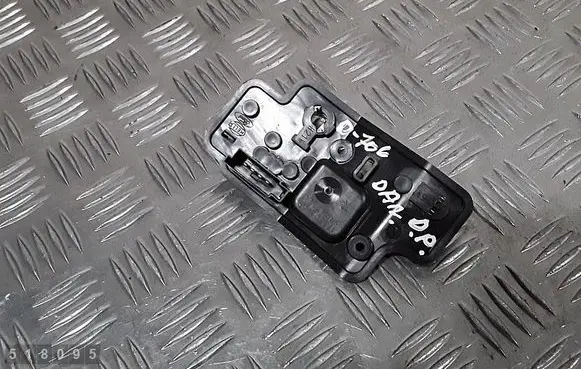 Ford S-MAX Tail light bulb cover holder 17320202