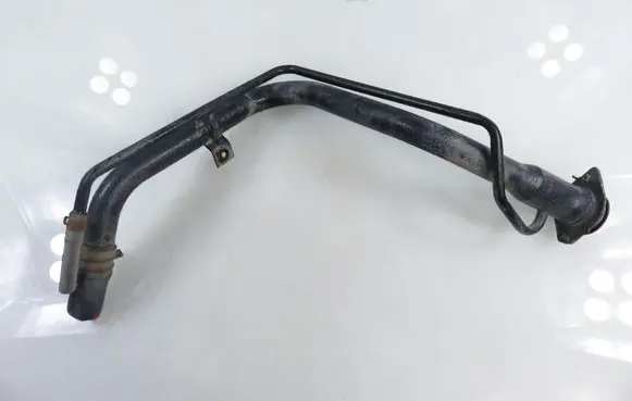 Suzuki Swift I Fuel tank filler neck pipe 