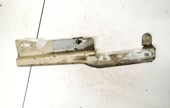 Citroen C4 I Tailgate/trunk/boot hinge 5639811