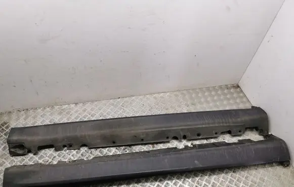 BMW X5 E70 Sill 7191242 7191241