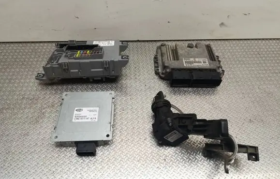 Fiat Doblo Engine ECU kit and lock set 0281016966 51899608 4A4280SAM