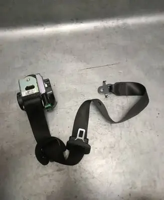 BMW X6 F16 Front seatbelt 7343630