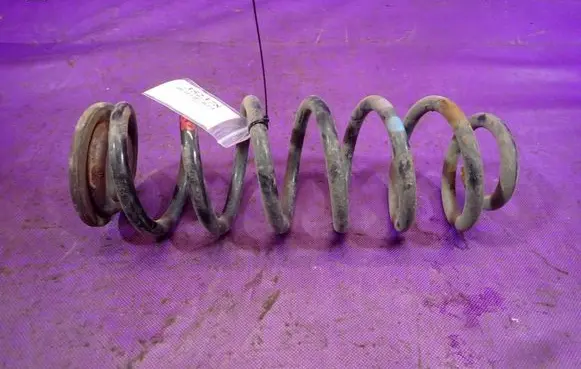 Volkswagen PASSAT CC Rear coil spring