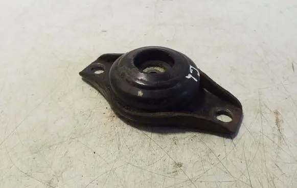 Volvo XC60 Front shock absorber mounting bracket 6G9118A116AA