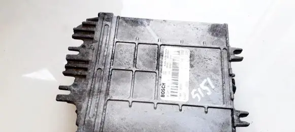 Renault Scenic I Engine control unit/module 0281010077 7700114644