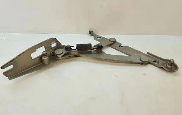Volkswagen Jetta V Tailgate/trunk/boot hinge 1K5827301A 035127101A 3605