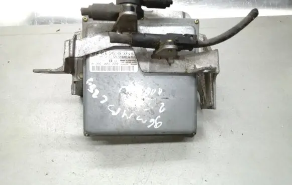 Mercedes-Benz C W202 Engine control unit/module A0165450832 0281001228