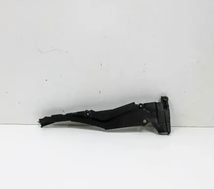 BMW 5 G30 G31 Other engine bay part 9334792