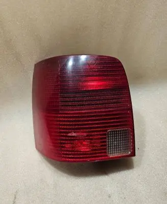 Volkswagen PASSAT B5 Rear/tail lights 393365