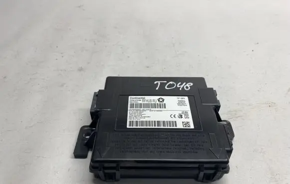 Chrysler Pacifica Other devices 722723087