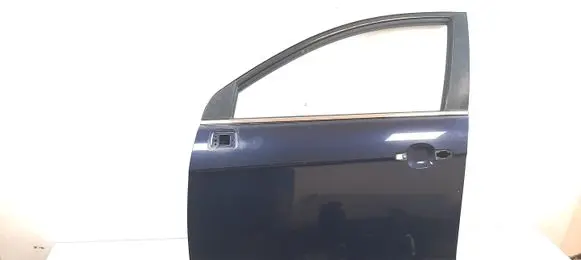 Chevrolet Captiva Front door