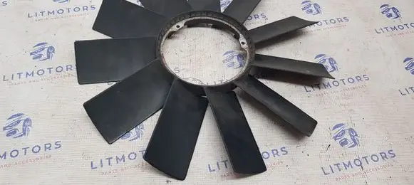 BMW X5 E53 Fan impeller 1712110