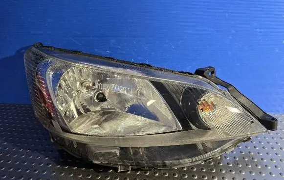Nissan NV200 Headlight/headlamp I090094