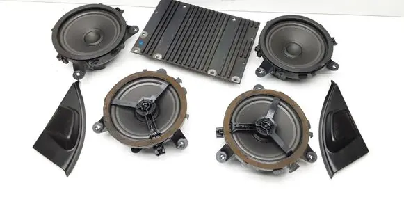 Volvo XC90 Audio system kit 31215661 30797139 30797138