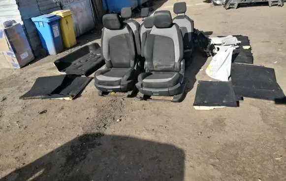 Citroen C4 Grand Picasso Seat set 