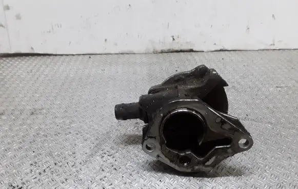 Dacia Logan I Vacuum pump