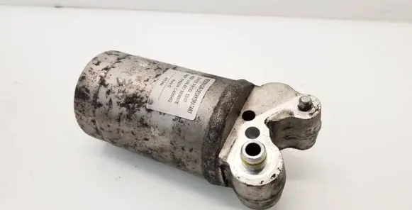 Volvo XC60 Air conditioning (A/C) air dryer 993897E C400H02