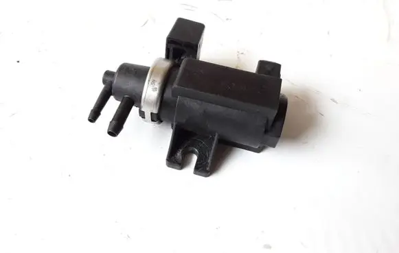 KIA Sorento Turbo solenoid valve 72190319