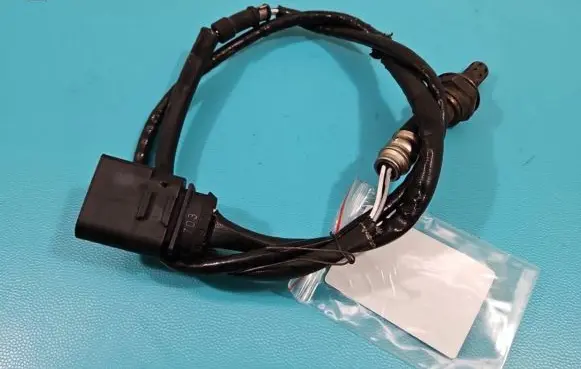 Audi A4 S4 B6 8E 8H Lambda probe sensor 06B906265B IMPRK1396755