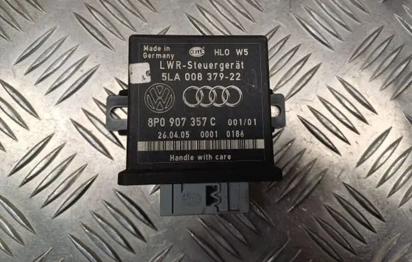 Audi A6 S6 C6 4F Light module LCM 8P0907357C 5LA00837922