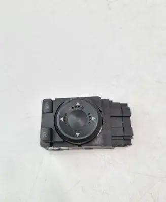 Volkswagen PASSAT B5 Wing mirror switch 3B1959565