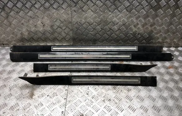 Audi A8 S8 D3 4E sill trim set (inner) 4E0853996D 4E0853955D 4E0853985C
