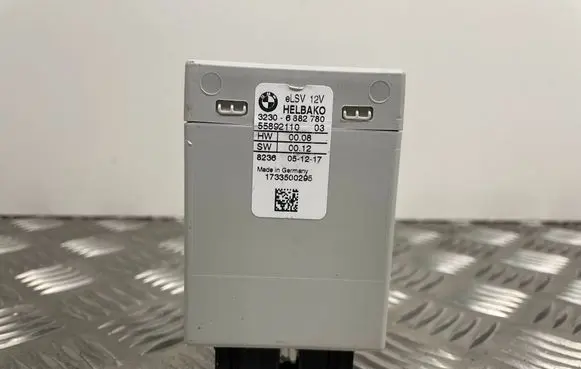 BMW X5 F15 Steering rack control module 6882780