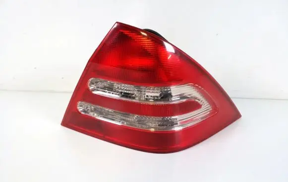 Mercedes-Benz C W203 Rear/tail lights A2038200264