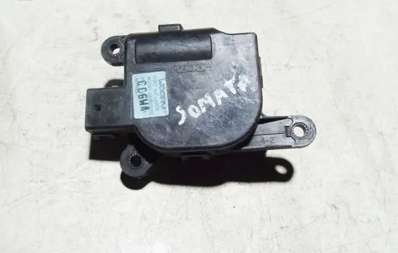 Hyundai Sonata Air flap motor/actuator AA19600000 D332DC4AA