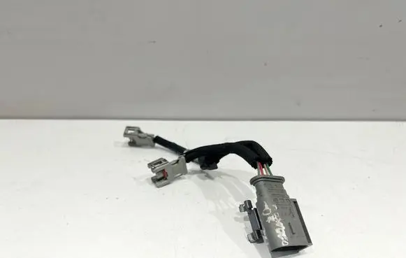 Ford Mondeo MK IV Fuel injector wires 9653811880