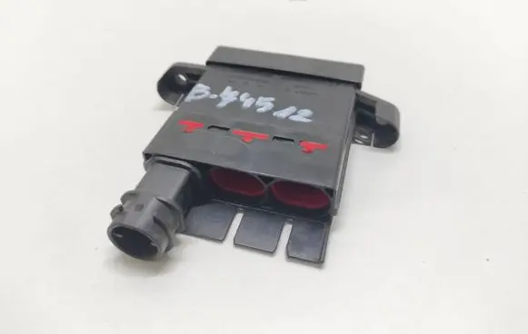 Coolant fan relay